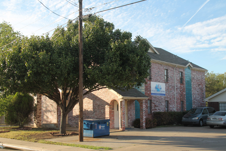 2728 Rinehart St, Grand Prairie, TX for lease - Building Photo - Image 1 of 12