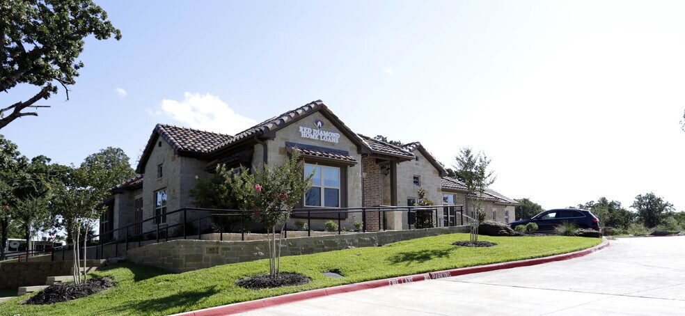 165 S Kimball Ave, Southlake, TX for sale - Primary Photo - Image 1 of 1