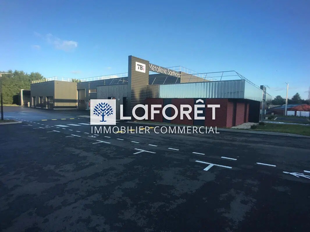 Flex in Connerré for lease Building Photo- Image 1 of 8