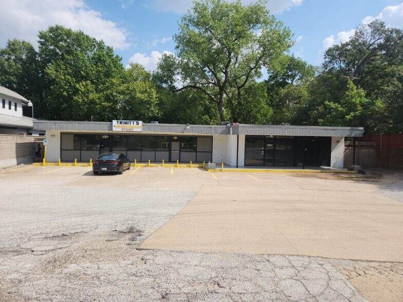 1009 N Bowen Rd, Arlington, TX 76012