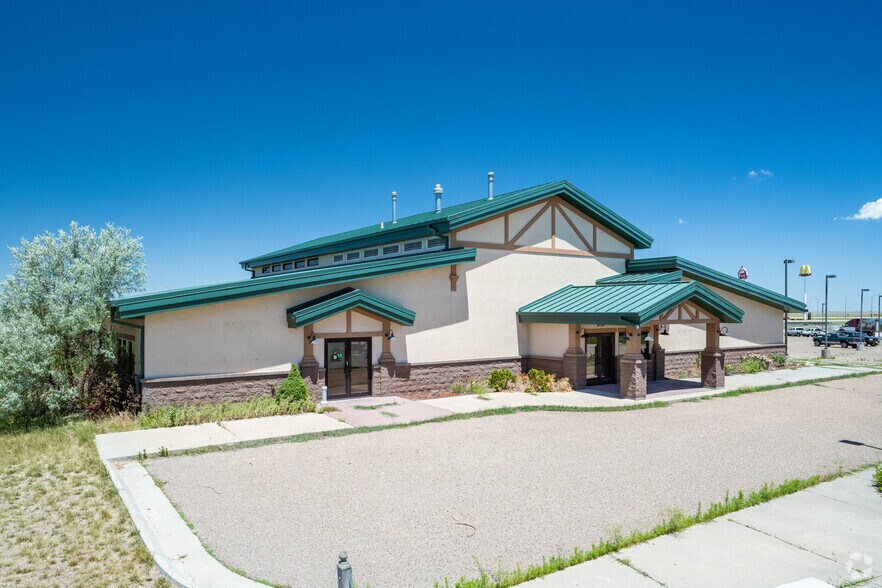 638 Cabela Dr, Sidney, NE 69162