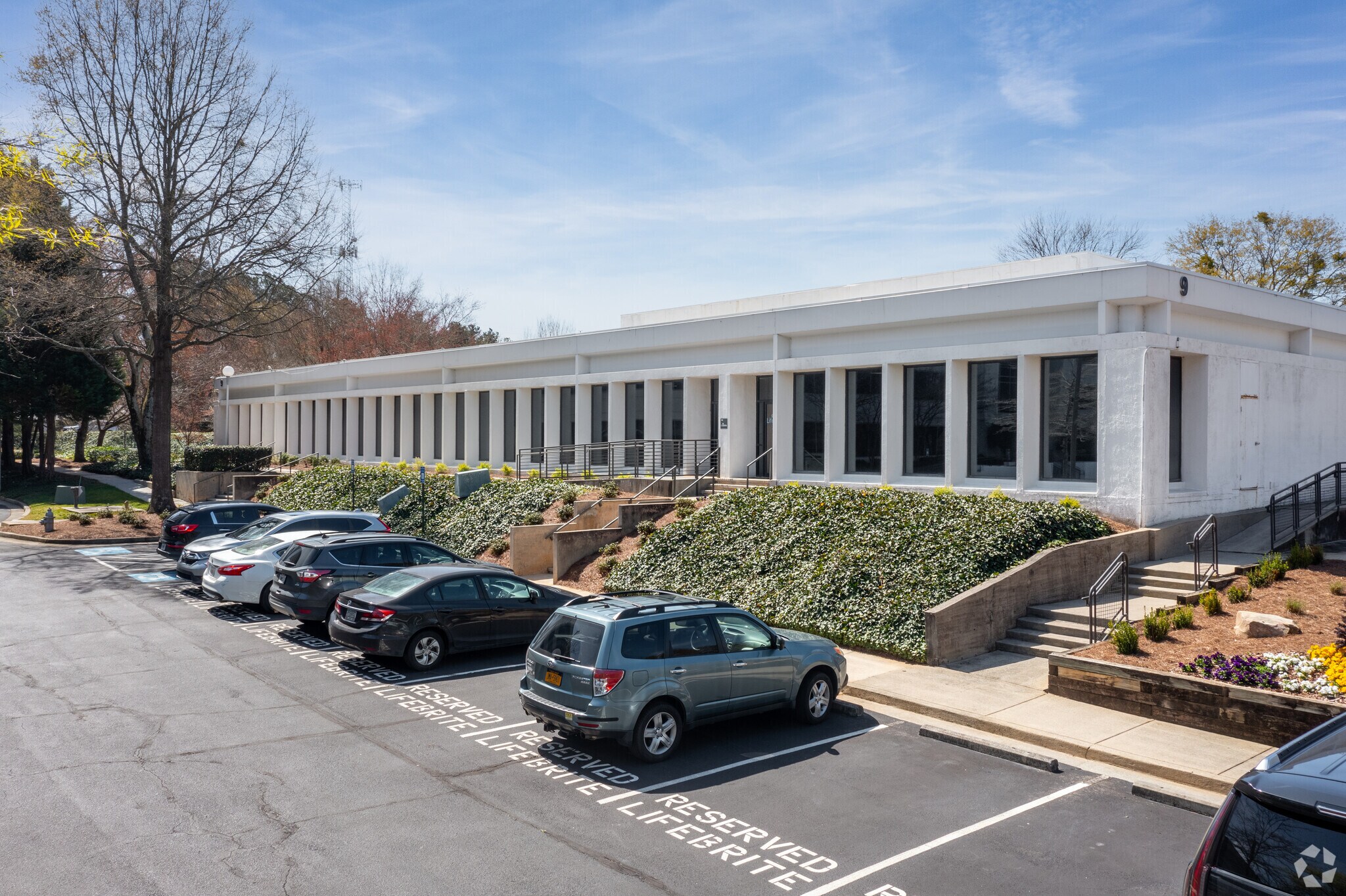 9 Corporate Sq NE, Atlanta, GA for sale Building Photo- Image 1 of 1