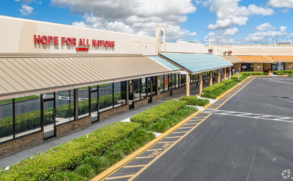 8129-8375 NW 88th Ave, Tamarac, FL for lease - Building Photo - Image 3 of 4