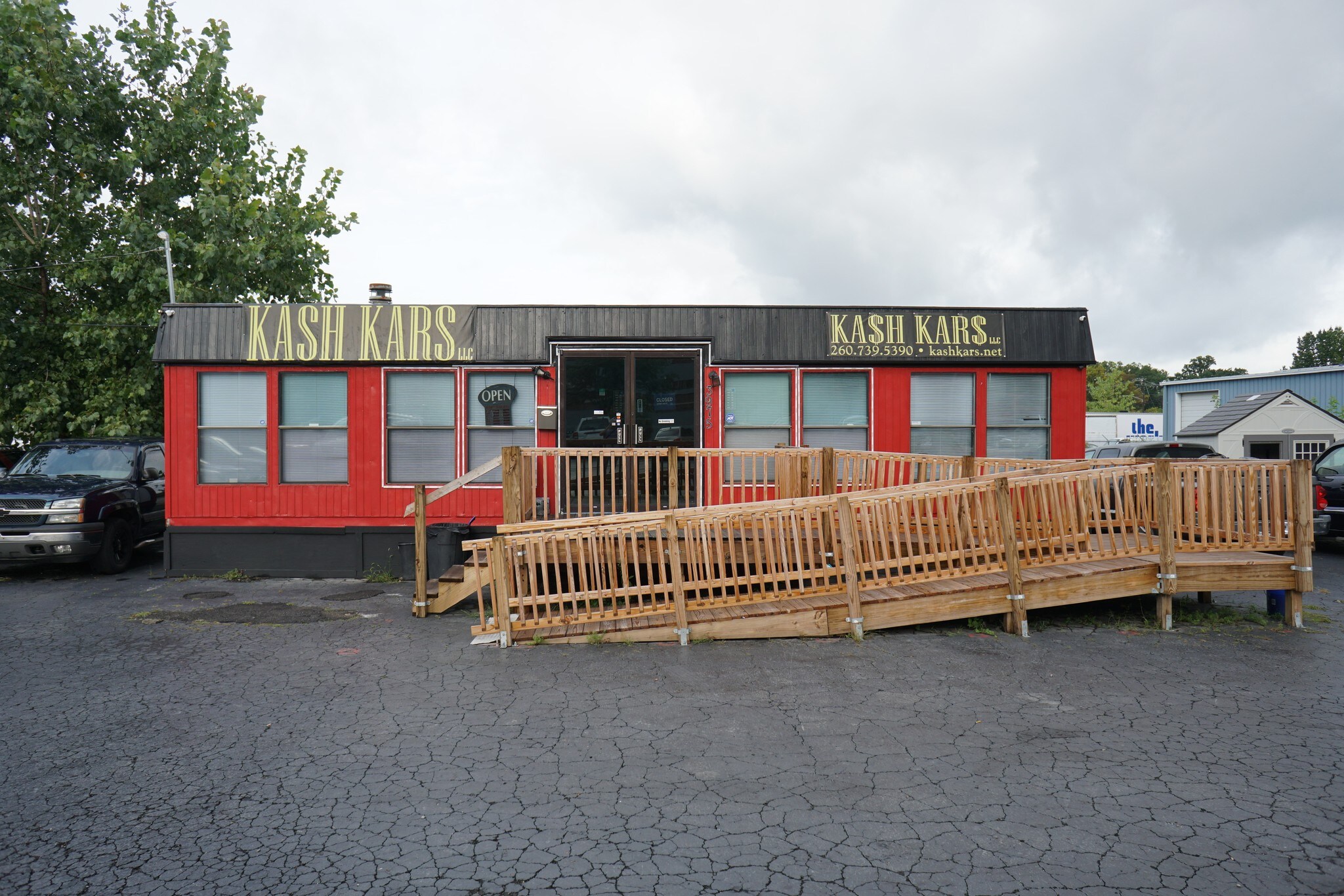 3975 Felician St, Fort Wayne, IN for sale Building Photo- Image 1 of 1