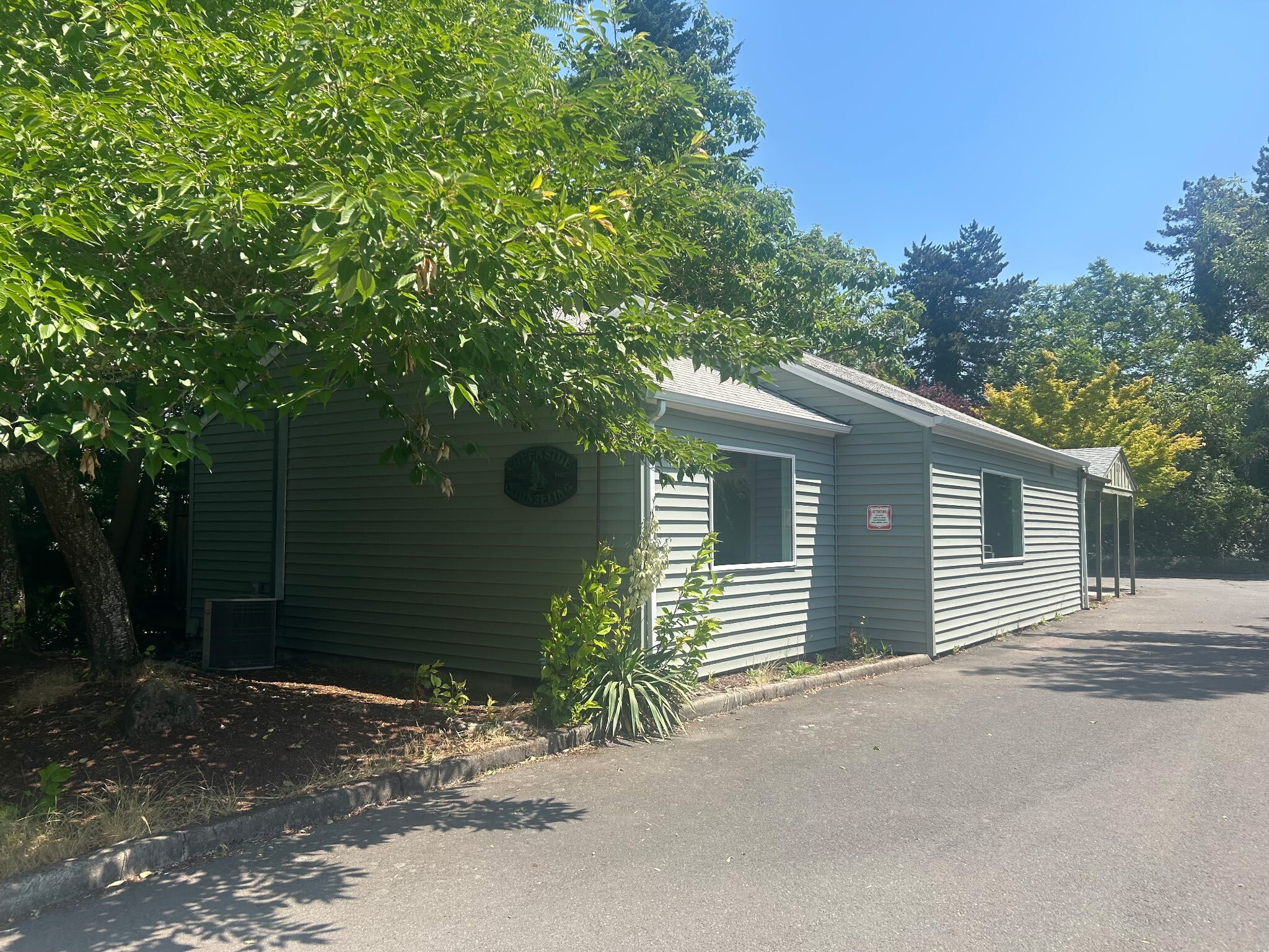 2596 12th Pl SE, Salem, OR for sale Building Photo- Image 1 of 22