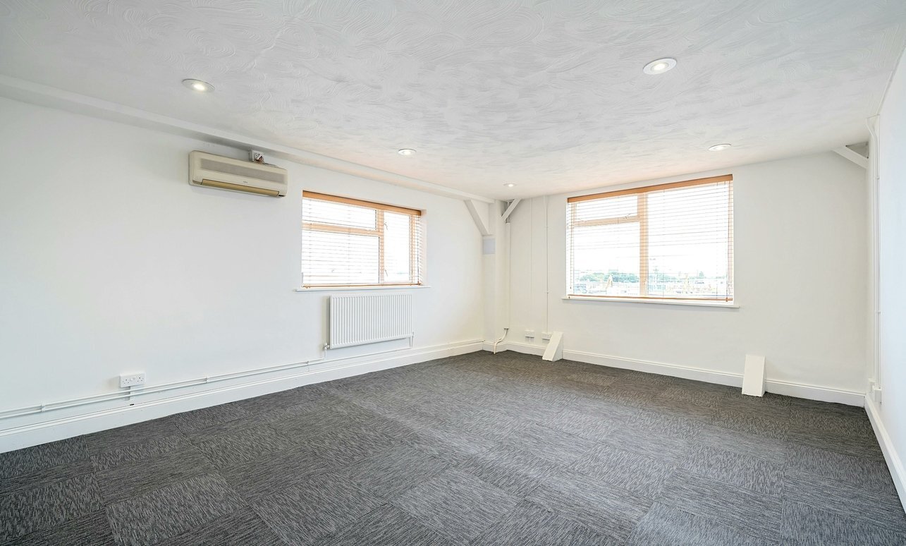 Second Way, Wembley, MDS HA9 0YJ - Unit 4 -  - Interior Photo - Image 1 of 6