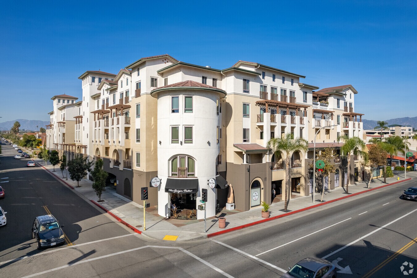 235 W Main St, Alhambra, CA 91801