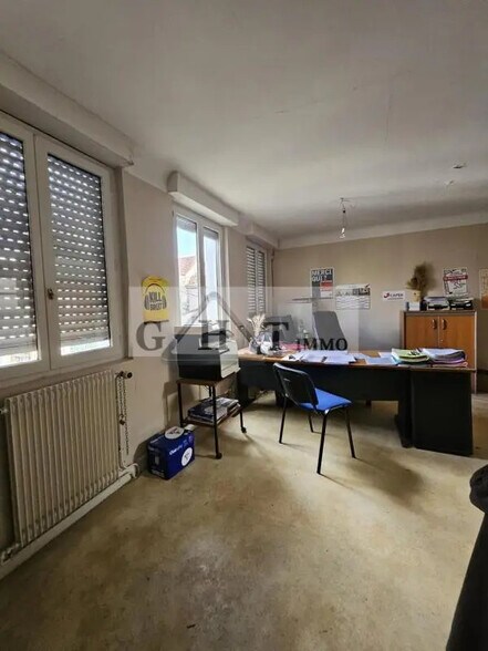 Industrial in Savigny-sur-Orge for sale - Interior Photo - Image 3 of 8