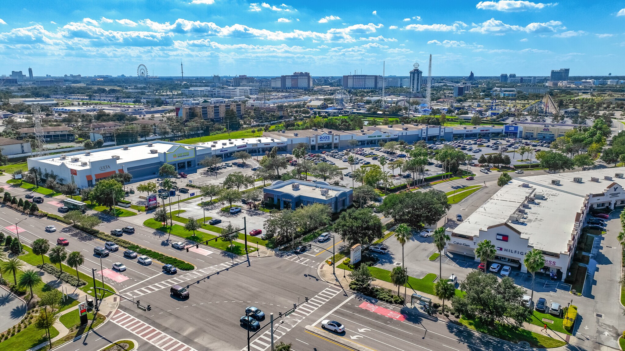 5295 International Dr, Orlando, FL for lease Primary Photo- Image 1 of 10