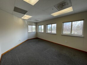 1355-1389 Forest Park Cir, Lafayette, CO for lease Interior Photo- Image 2 of 7