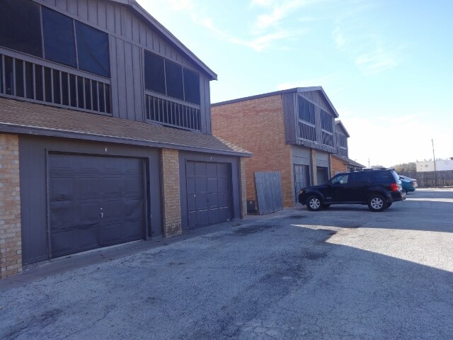 1-6 Amanda, Abilene, TX for sale - Primary Photo - Image 1 of 1