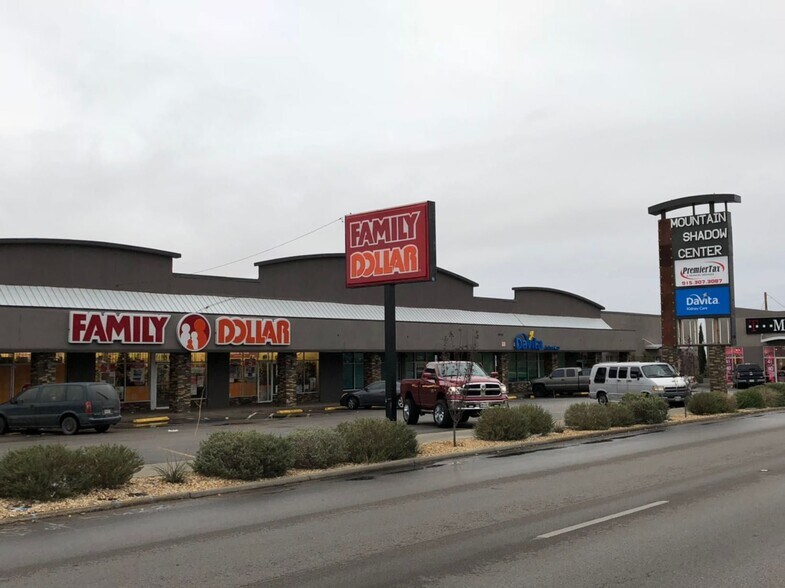 5600-5622 Dyer St, El Paso, TX for sale - Building Photo - Image 1 of 1