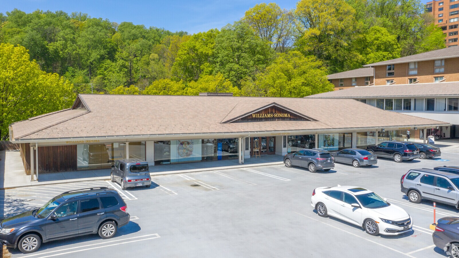 5100 Falls Rd, Baltimore, MD 21210 The Village of Cross Keys