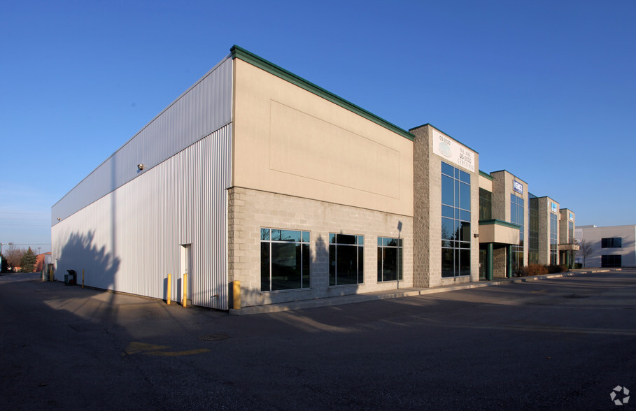 30 Delta Park Blvd, Brampton, ON for lease - Building Photo - Image 2 of 18