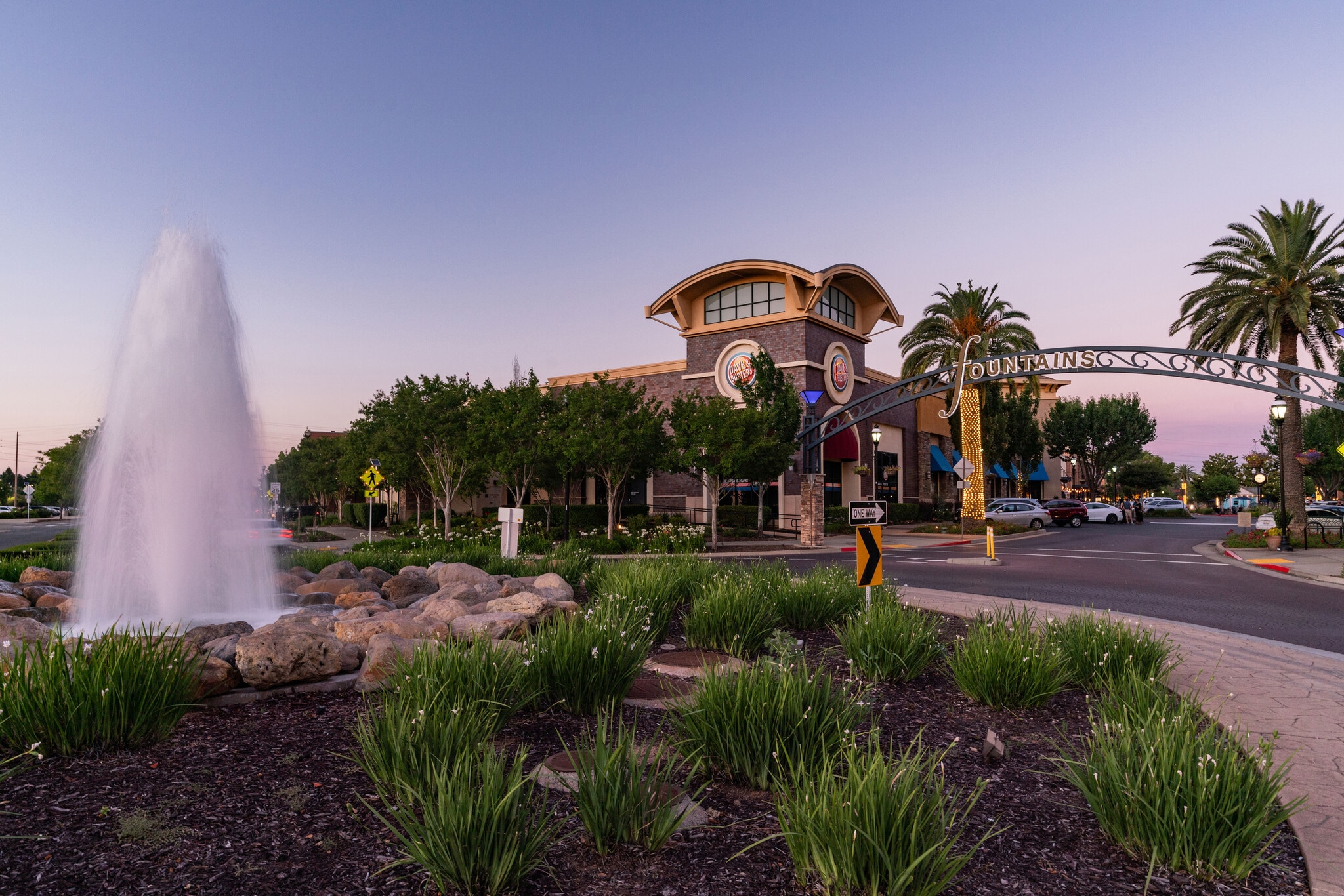 1013 Galleria Blvd, Roseville, CA for lease Building Photo- Image 1 of 2