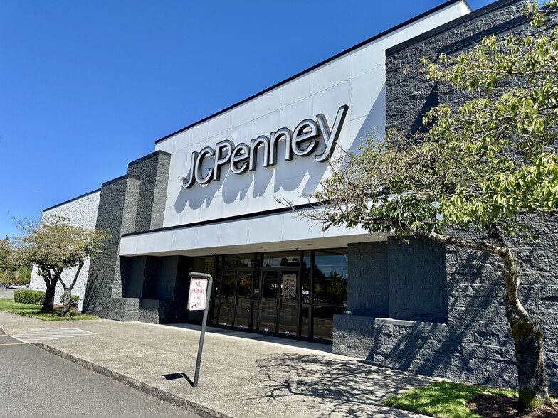 351 Three Rivers Dr, Kelso, WA for lease - Building Photo - Image 3 of 24