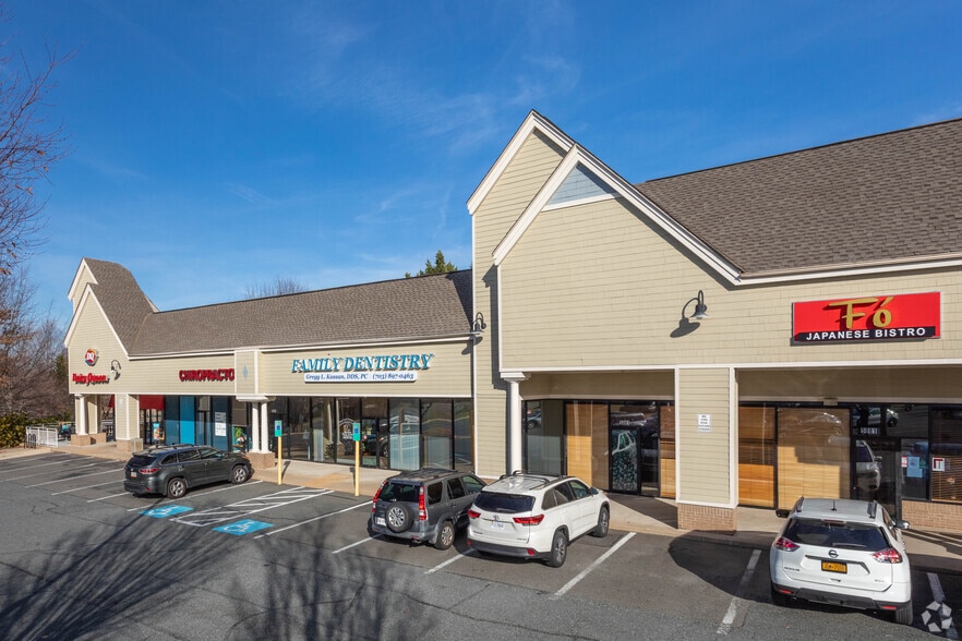 50615301 Waterway Dr, Dumfries, VA 22025 Lake Montclair Center