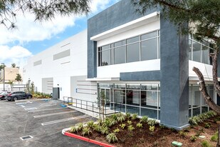 11295 Inland Ave, Jurupa Valley CA - Warehouse