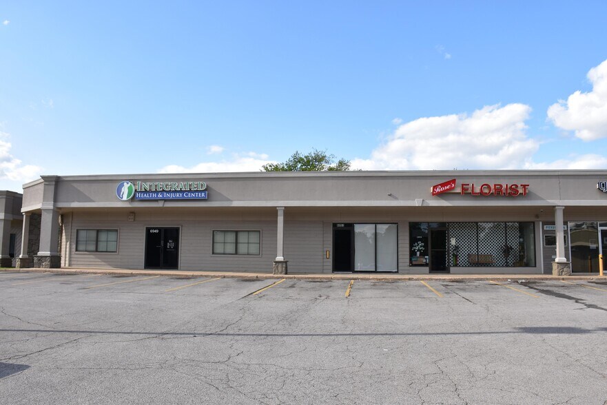 6915-6971 E 71st St, Tulsa, OK for sale - Building Photo - Image 1 of 1