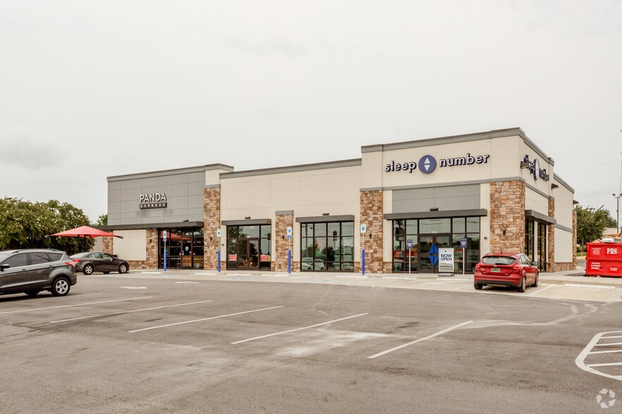 2851 Florence Blvd, Florence, AL for lease - Building Photo - Image 1 of 3