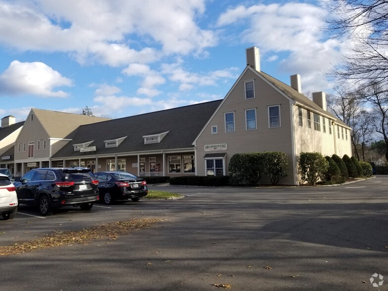 120 W Center St, West Bridgewater, MA for lease - Building Photo - Image 3 of 8