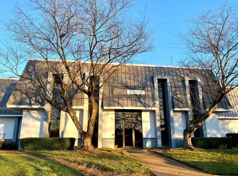 1200 Woodruff Rd, Greenville, SC for lease - Building Photo - Image 1 of 9