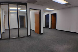 2000 N Central Expy, Plano, TX for lease Interior Photo- Image 2 of 8