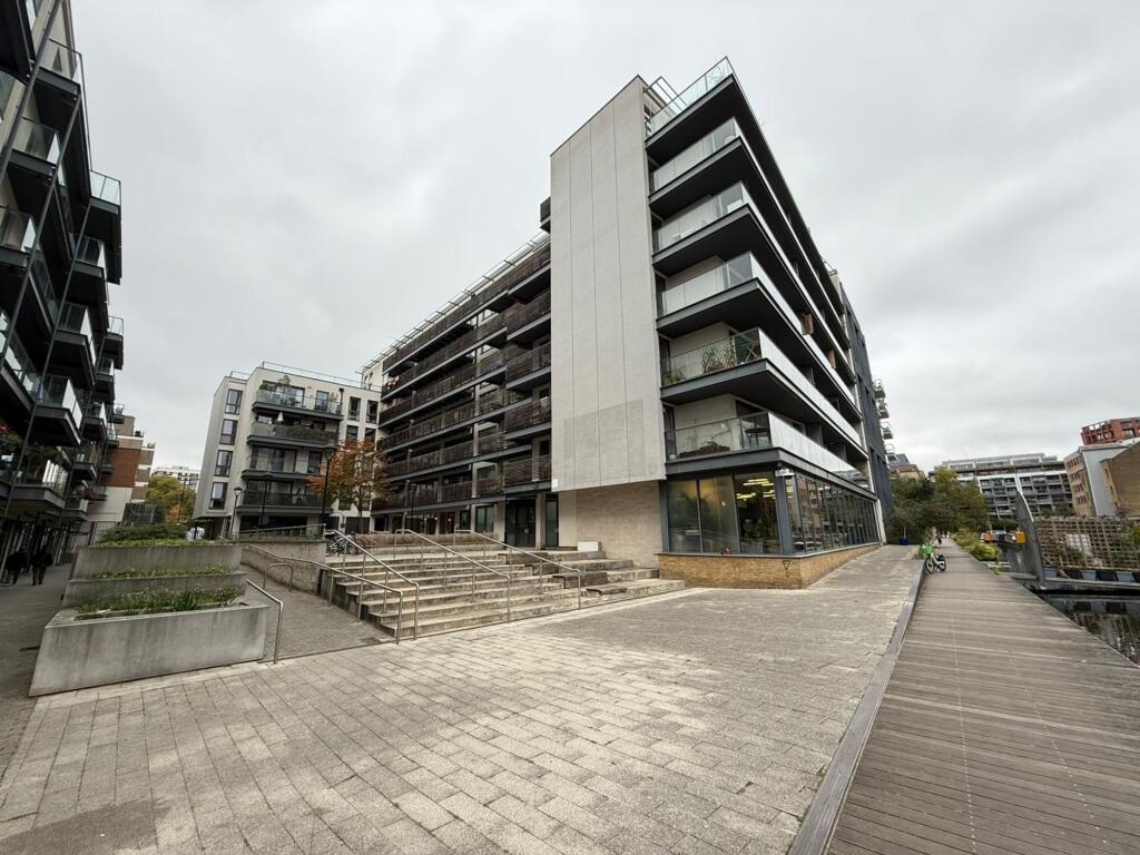 2-10 Hertford Rd, London for lease Building Photo- Image 1 of 3