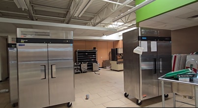 66 S Franklin St, Hempstead, NY for lease Interior Photo- Image 1 of 42