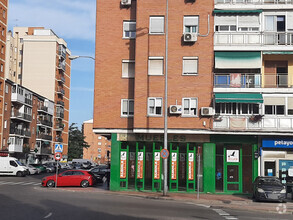 Retail in Alcalá De Henares, MAD for lease Interior Photo- Image 2 of 11