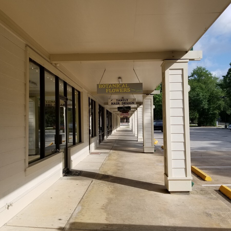 27130 Glen Loch Dr, The Woodlands, TX 77381