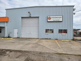 658 Omaha Dr, Corpus Christi TX - Warehouse