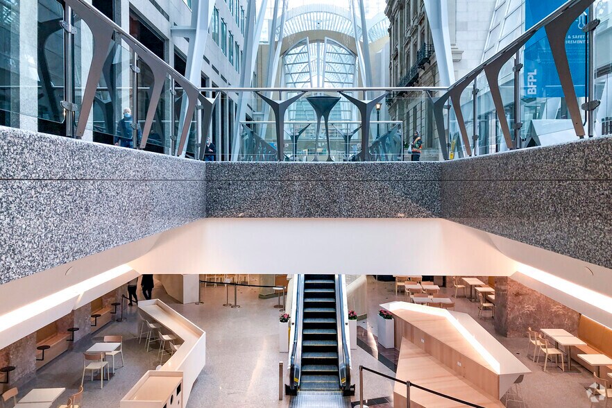 161 - 181 Bay St, Toronto, ON for lease - Primary Photo - Image 1 of 14