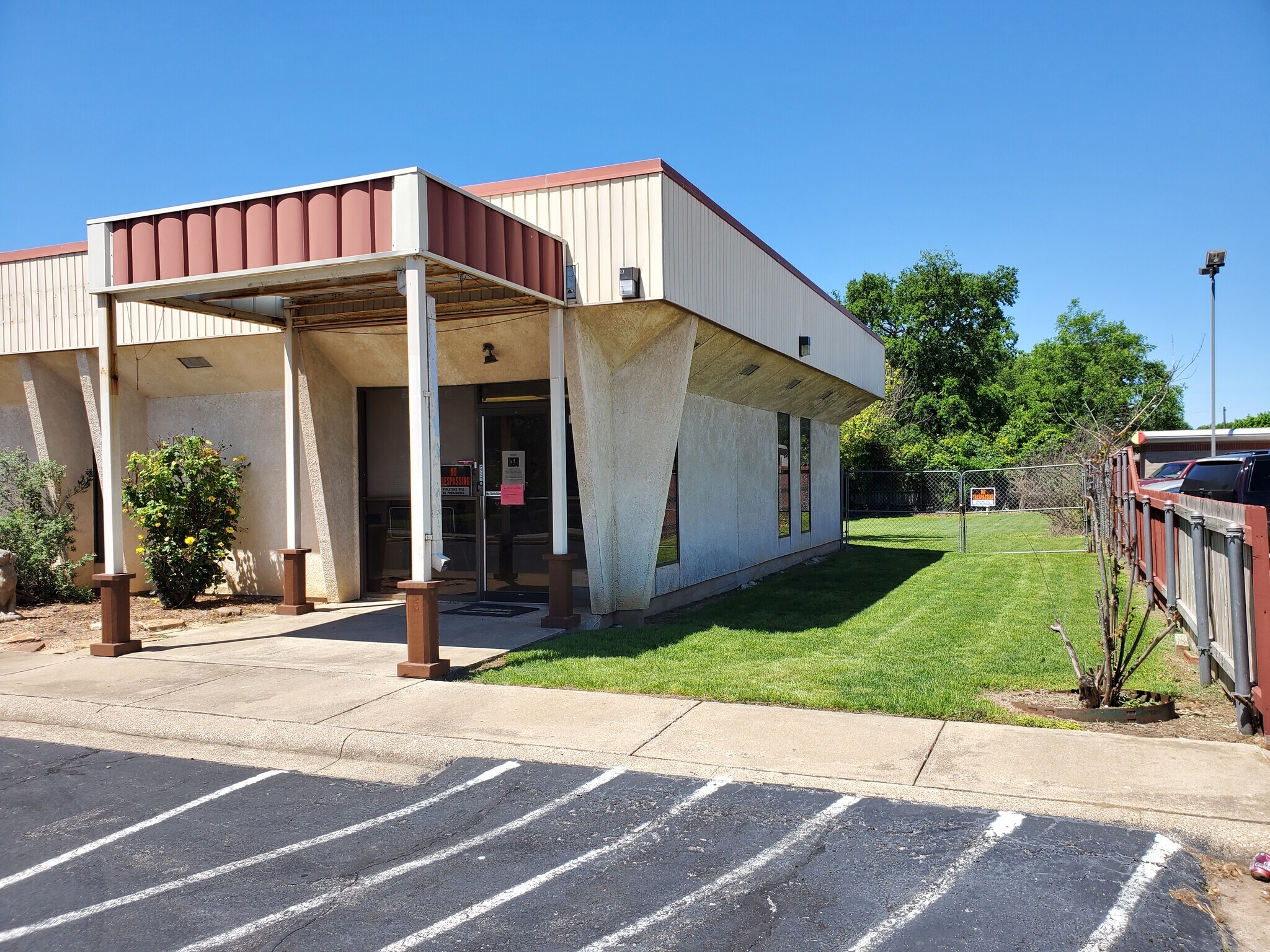 511 S Main St, Duncanville, TX 75116 Downtown Duncanville Main