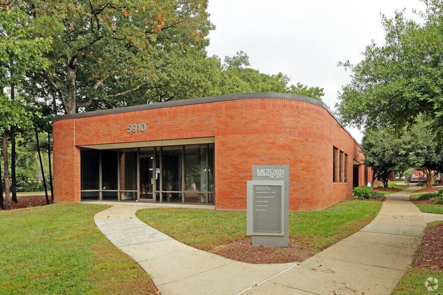 5910-5948 Six Forks Rd, Raleigh, NC for sale - Building Photo - Image 2 of 10