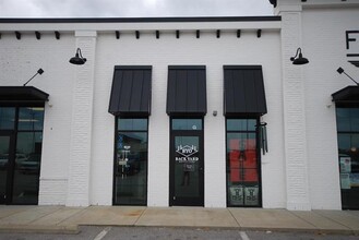 1348 Union University Dr, Jackson, TN for lease Building Photo- Image 1 of 15