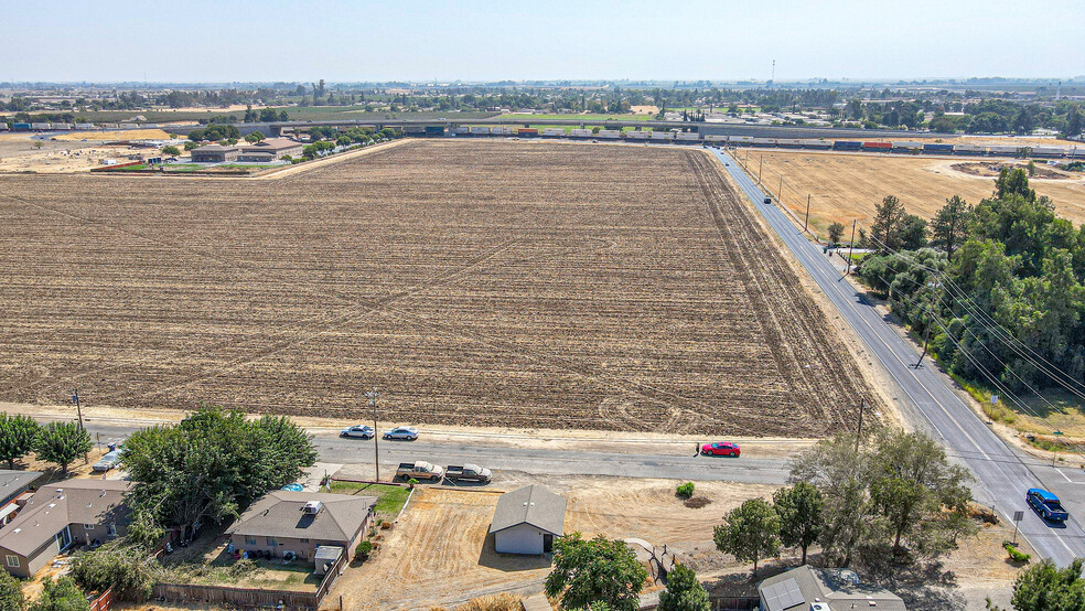 41 Acres Stretch, McKee & Santa Fe, Merced, CA for sale - Building Photo - Image 3 of 30