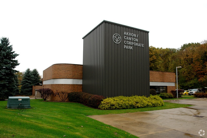 3575 Forest Lake, Uniontown, OH for lease - Building Photo - Image 2 of 12