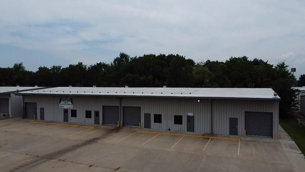 1419 1st St E, Humble, TX for sale - Building Photo - Image 1 of 1