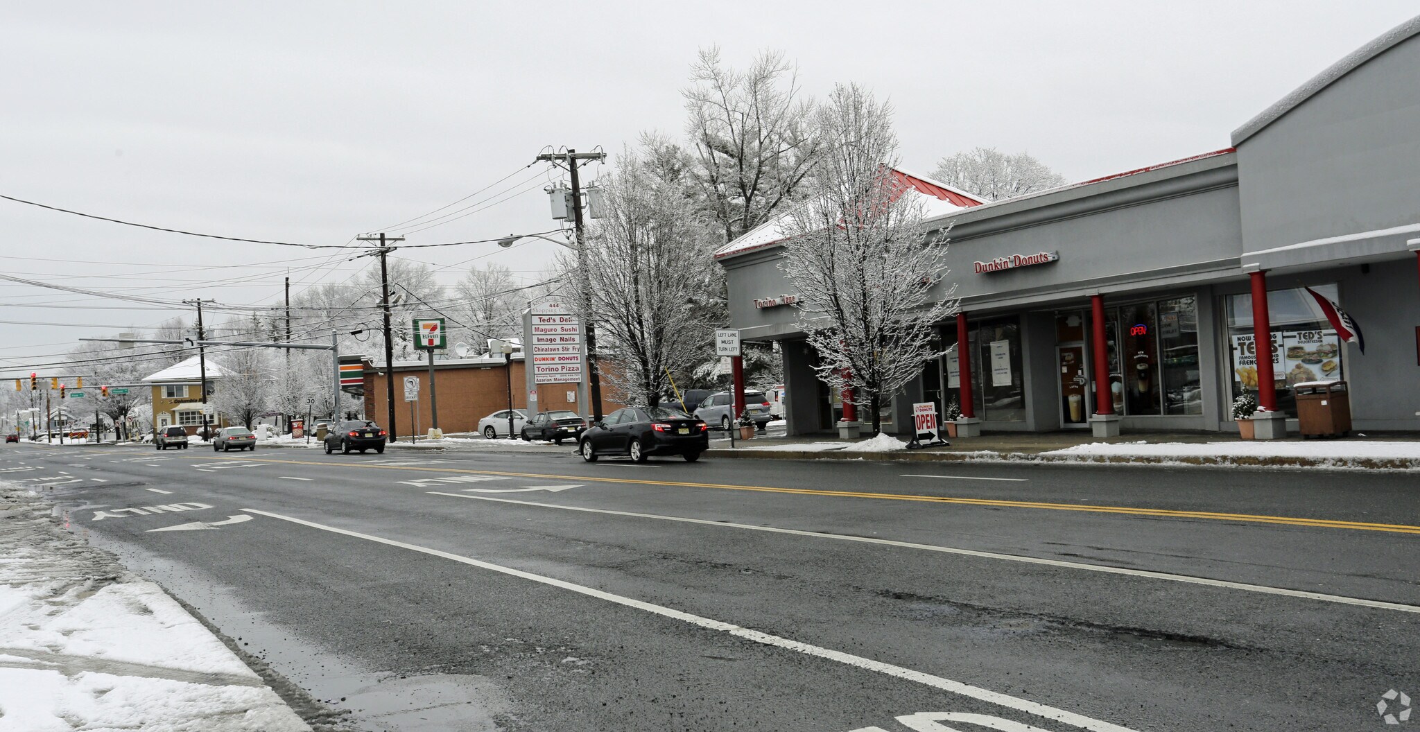 440 Rochelle Ave, Rochelle Park, NJ 07662 Rochelle Park Shopping