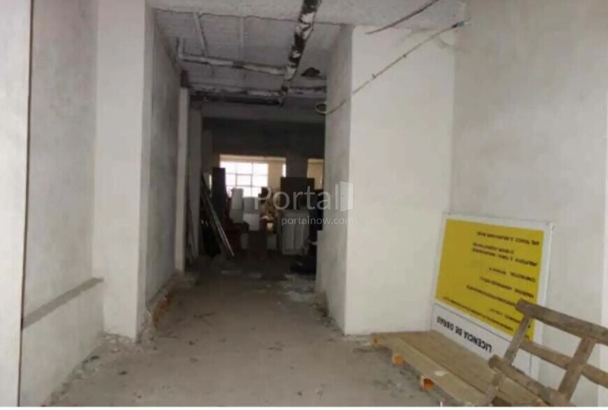 Retail in León, León for sale - Building Photo - Image 2 of 5