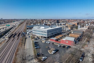 2923 N California Ave, Chicago, IL - AERIAL  map view