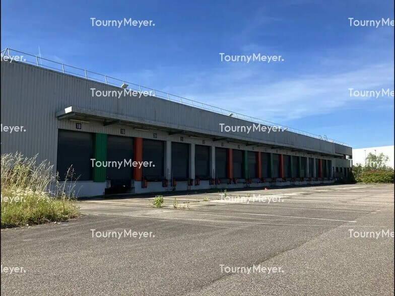 Flex in Bruges for lease - Building Photo - Image 1 of 7