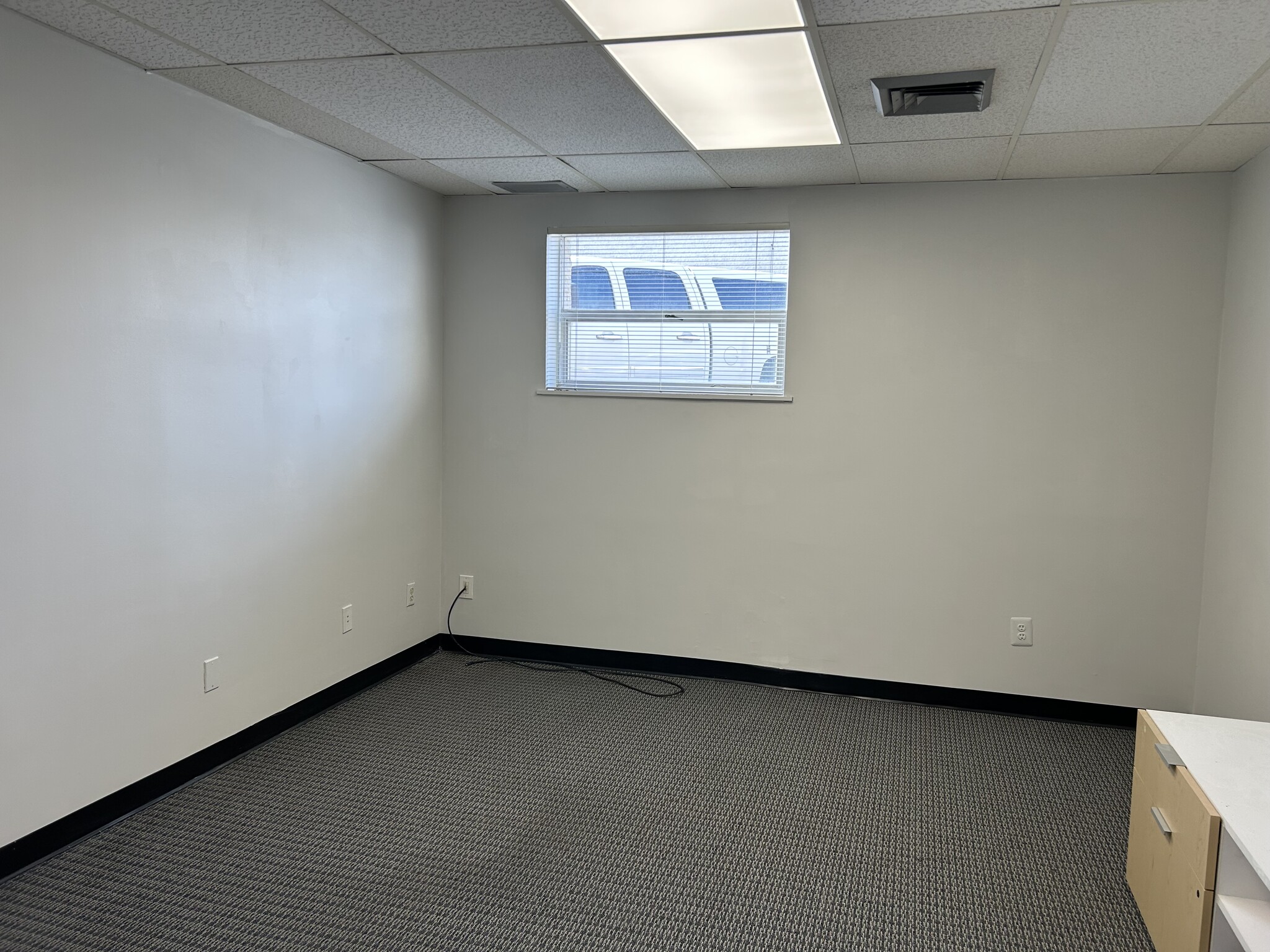 57 W Timonium Rd, Timonium, MD for lease Building Photo- Image 1 of 3