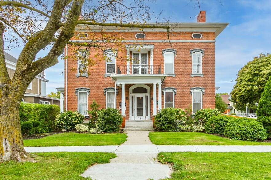 70 N Main St, Canandaigua, NY for sale - Building Photo - Image 1 of 1