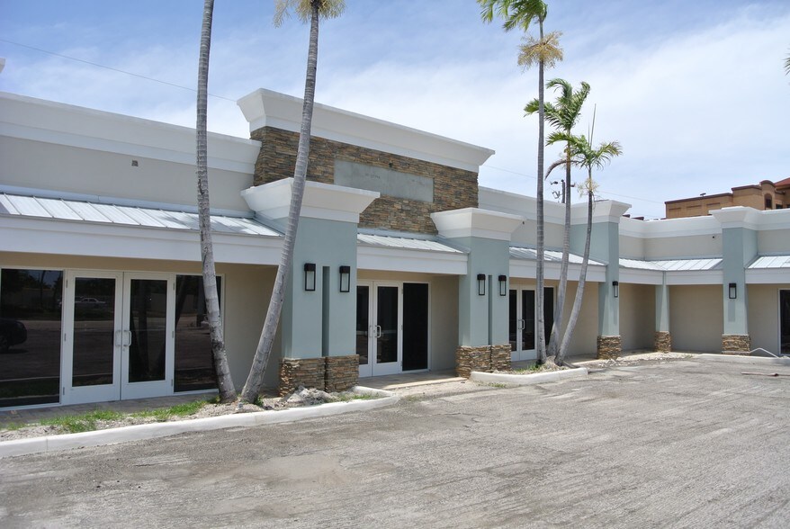 137 Woolbright Rd, Boynton Beach, FL 33435