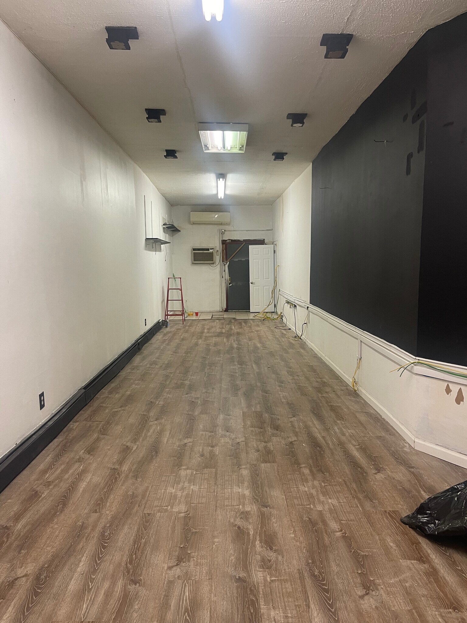 1207 Astoria Blvd, Long Island City, NY for sale Interior Photo- Image 1 of 1