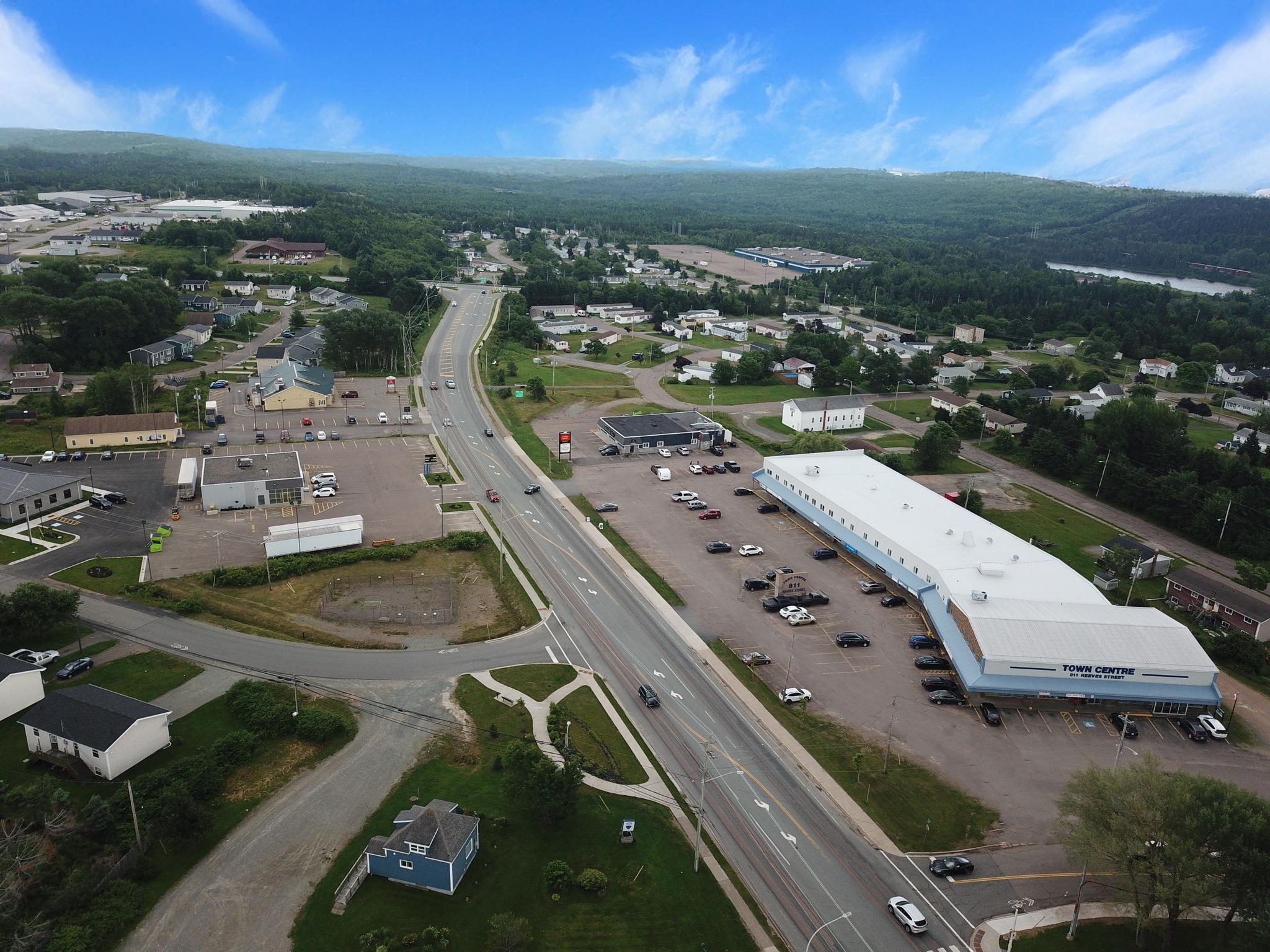 811 Reeves St, Port Hawkesbury, NS for lease Primary Photo- Image 1 of 3