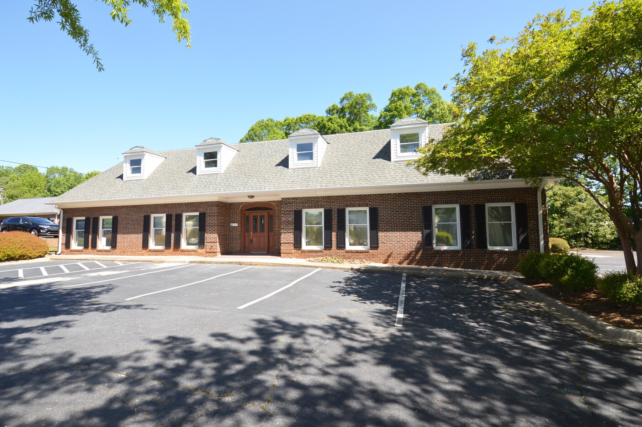 508 Arbor Hill Rd, Kernersville, NC 27284 Office for Lease