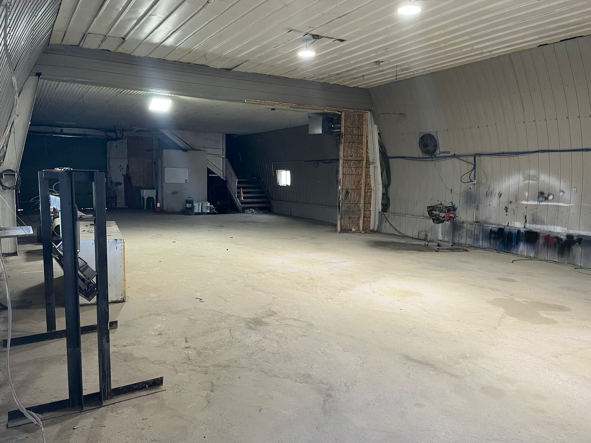 6591 Fernbank Rd, Ottawa, ON for sale Primary Photo- Image 1 of 1